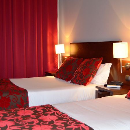 Hotel Torres Novas Buitenkant foto