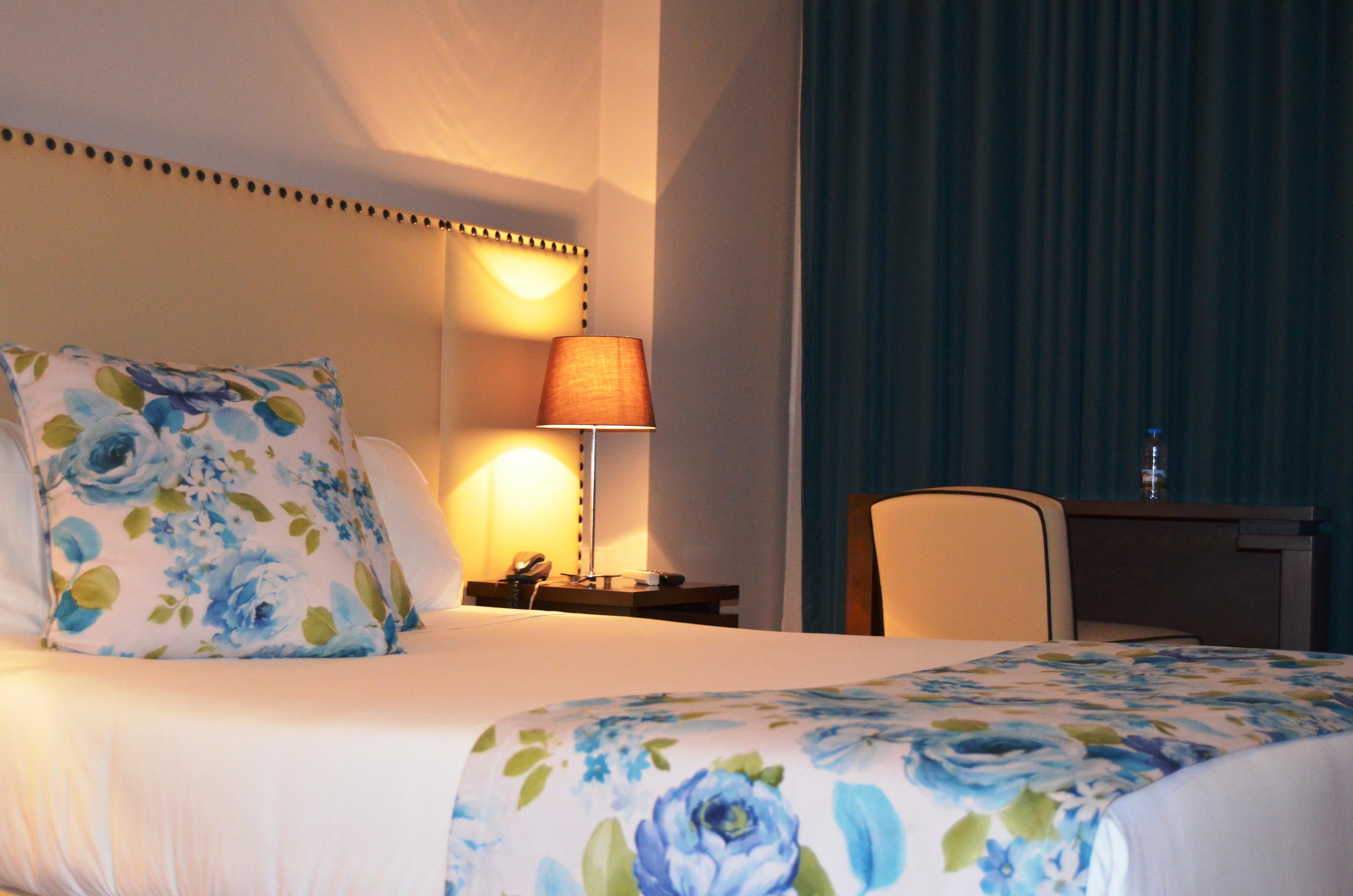 Hotel Torres Novas Buitenkant foto